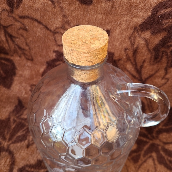 COPY - Honeycomb Bee Glass Container - Picture 5 of 6